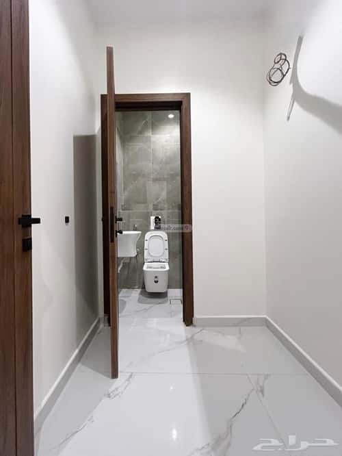 فيلا 250 متر مربع شمالية على شارع 14م شوران، المدينة المنورة