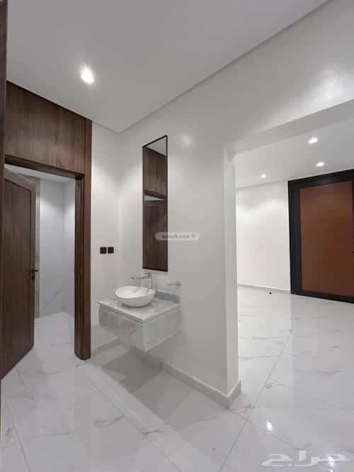 فيلا 250 متر مربع شمالية على شارع 14م شوران، المدينة المنورة