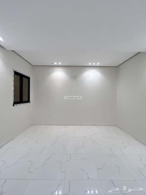 فيلا 313 متر مربع شرقية على شارع 18م الزهرة، المدينة المنورة