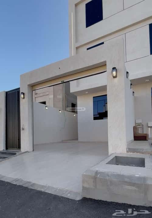 6 bedroom apartment in Al Ranuna