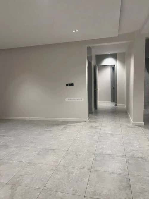 Floor 94 SQM with 7 Bedrooms Ar-Rimal, East Riyadh, Riyadh