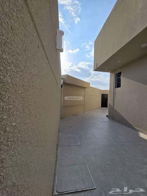 Floor 455 SQM with 6 Bedrooms Al-Qafilah, Khamis Mushait