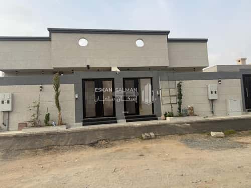 فيلا 217 متر مربع جنوبية على شارع 16م الرياض، شمال جدة، جدة