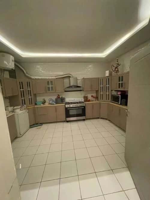 فيلا 283 متر مربع شمالية على شارع 12م النهضة، شرق الرياض، الرياض