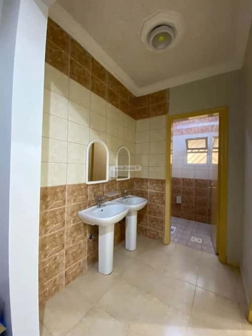 4 bedroom apartment in Al Hamra