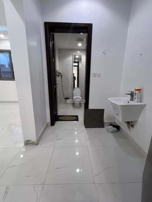 Apartment with 4 Bedrooms Qurtubah, East Riyadh, Riyadh