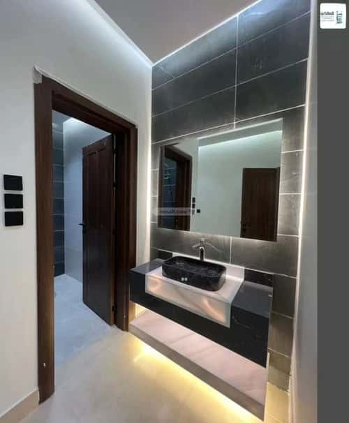 4 bedroom apartment in Al Rawdah