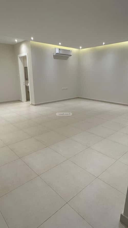 Floor 67 SQM with 3 Bedrooms Al-Qairawan, North Riyadh, Riyadh