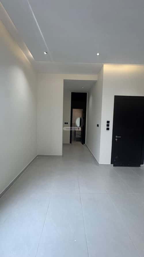 5 bedroom floor in Al Janadriyah