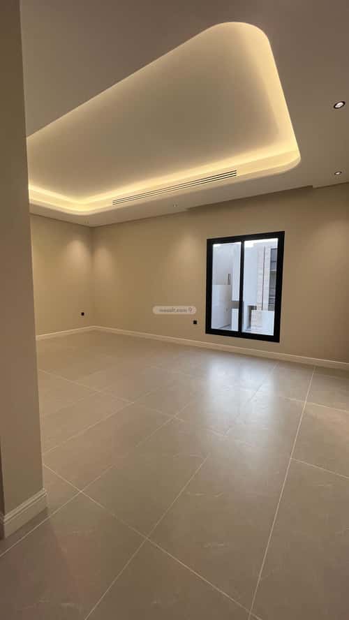 فيلا 355 متر مربع شمالية على شارع 15م الشعلة، الدمام