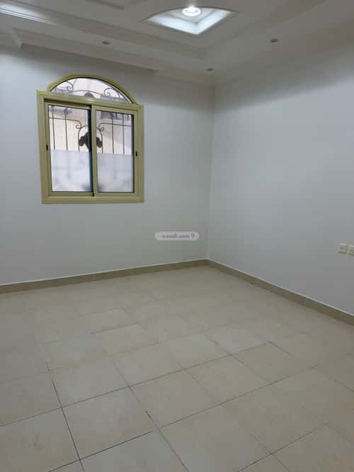 فيلا 200 متر مربع واجهة جنوبية ب 8 غرف الربوة، وسط الرياض، الرياض