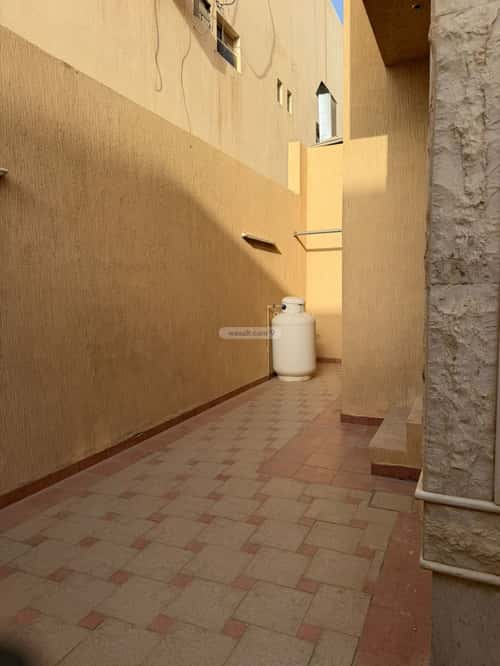 Villa 200 SQM Facing South with 8 Bedrooms Ar-Rabwah, Central Riyadh, Riyadh