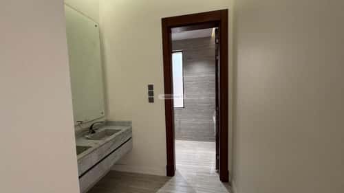 Apartment with 5 Bedrooms Al Zahoor, Jazan