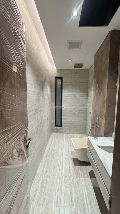 Apartment with 5 Bedrooms Al Zahoor, Jazan