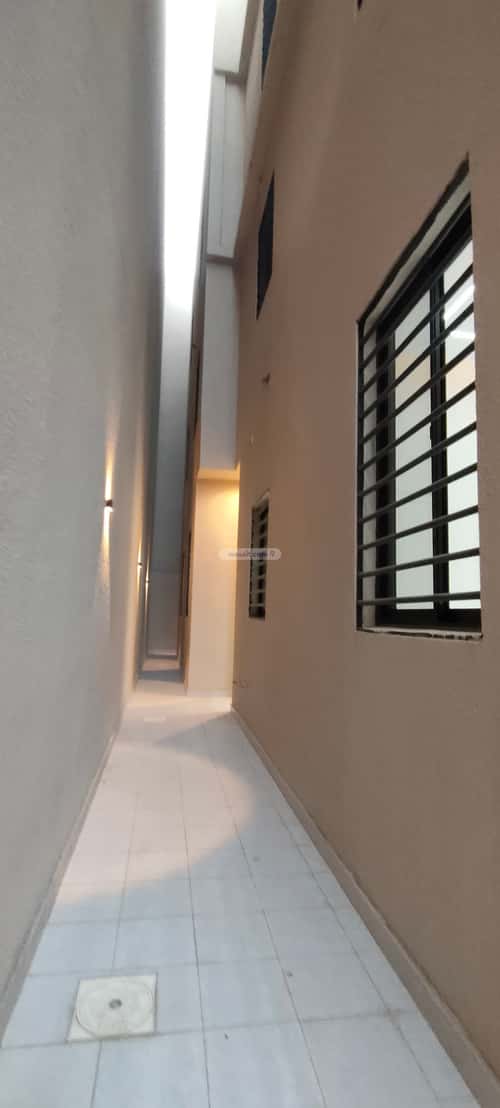 شقة ب 6 غرف اليرموك، خميس مشيط