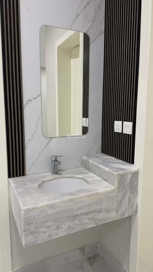 Apartment with 5 Bedrooms Al Hammraa, Khobar