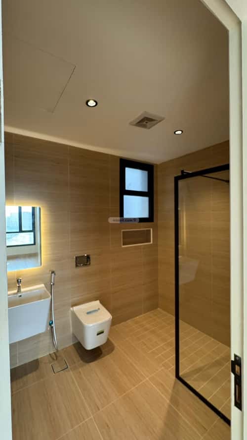 Apartment with 4 Bedrooms Al Hammraa, Khobar