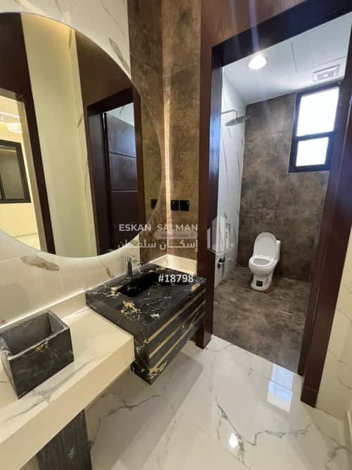 شقة ب 5 غرف الجنادرية، شرق الرياض، الرياض