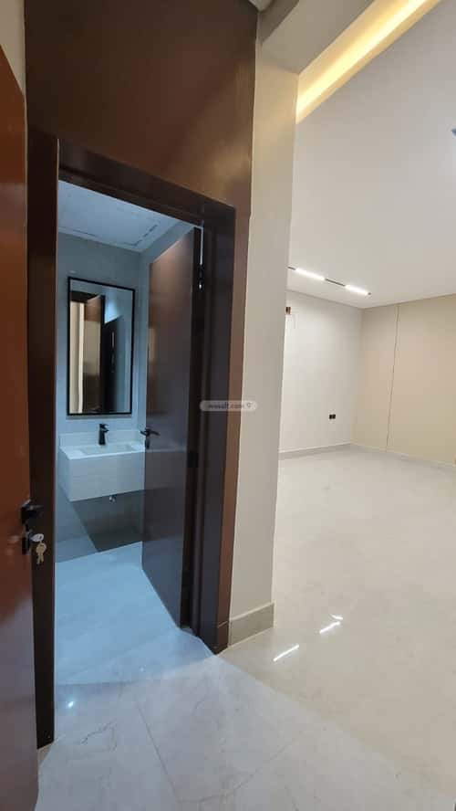 Apartment with 3 Bedrooms Al Bayan, East Riyadh, Riyadh