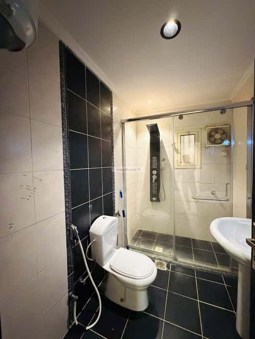 Apartment with 2 Bedrooms Al Rawdhah, North Jeddah, Jeddah