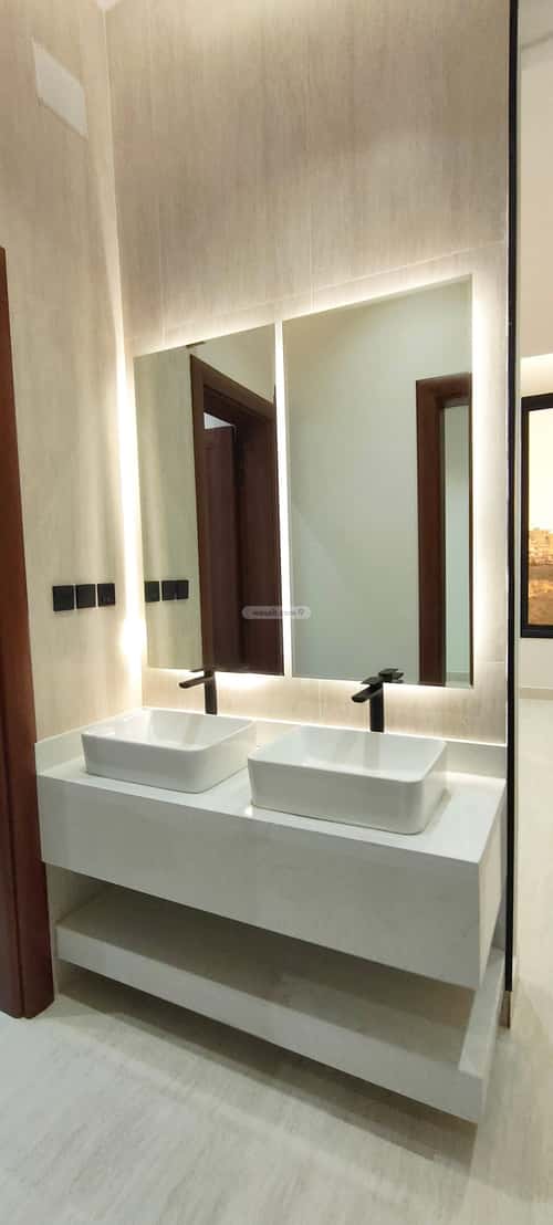 Villa 300 SQM Facing South on 25m Width Street Al Taawun, Khamis Mushait