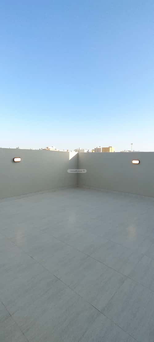 فيلا 300 متر مربع جنوبية على شارع 25م التعاون، خميس مشيط