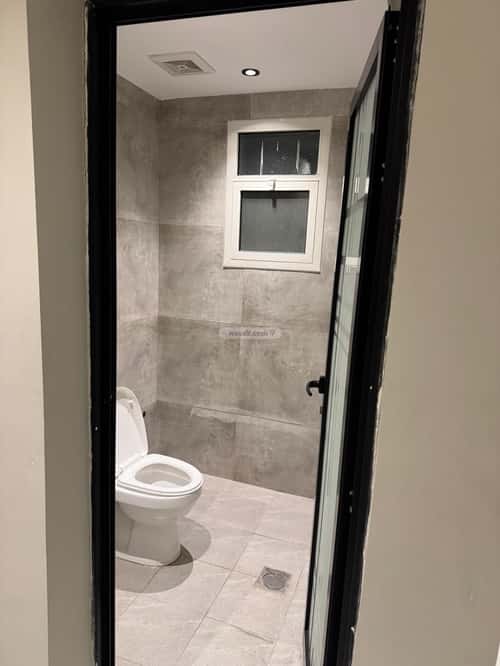 شقة 165 متر مربع ب 5 غرف الحمراء، الخبر