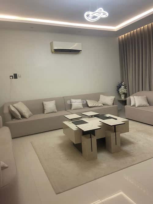 فيلا 470 متر مربع جنوبية على شارع 12م النظيم، شرق الرياض، الرياض