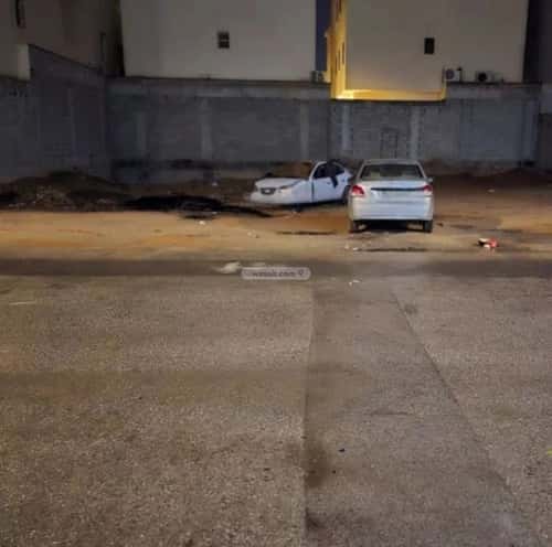 Land 575 SQM Facing East on 20m Width Street Al-Muanisiyah, East Riyadh, Riyadh