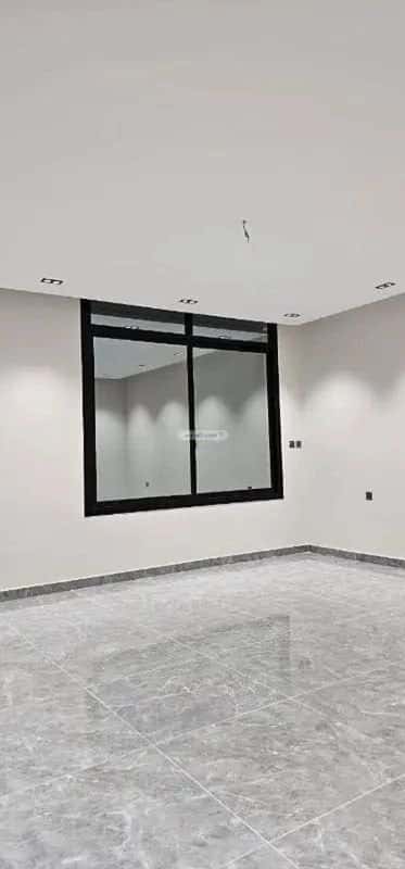 Villa 300 SQM Facing West on 15m Width Street Al Rahmanyah, East Jeddah, Jeddah