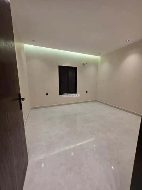 Villa 300 SQM Facing East on 17m Width Street Al Rahmanyah, East Jeddah, Jeddah