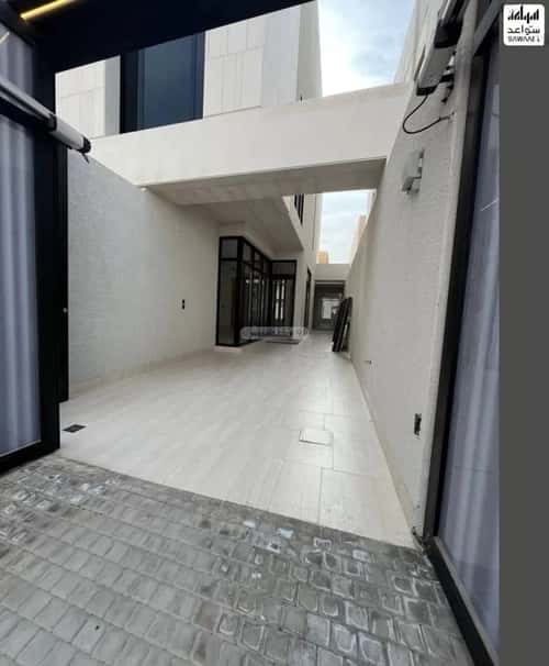 Floor 102 SQM with 2 Bedrooms Al-Olaya, Central Riyadh, Riyadh