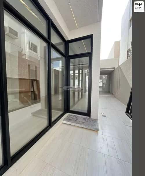 Floor 102 SQM with 2 Bedrooms Al-Olaya, Central Riyadh, Riyadh