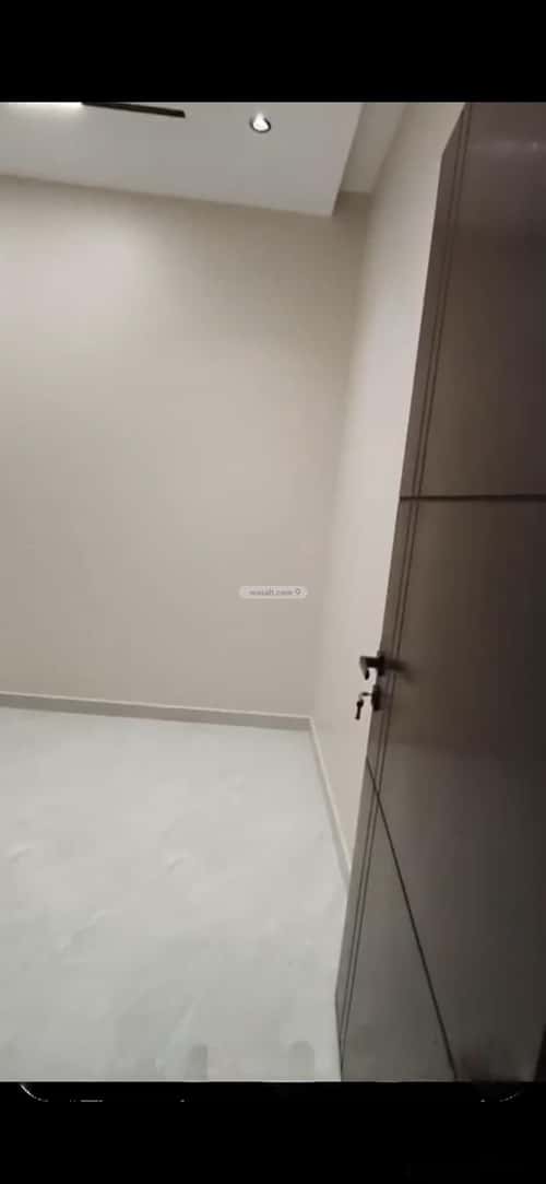 Villa 165 SQM Facing North with 3 Bedrooms Al-Muanisiyah, East Riyadh, Riyadh