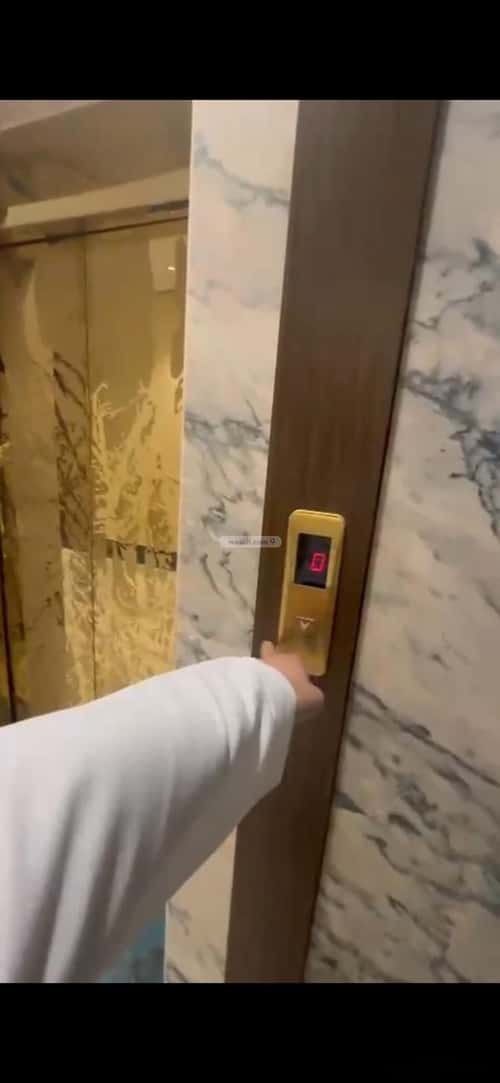 Apartment with 3 Bedrooms Ar-Rimal, East Riyadh, Riyadh