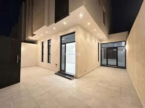 فيلا 200 متر مربع شمالية على شارع 20م الفاروق، وسط الرياض، الرياض