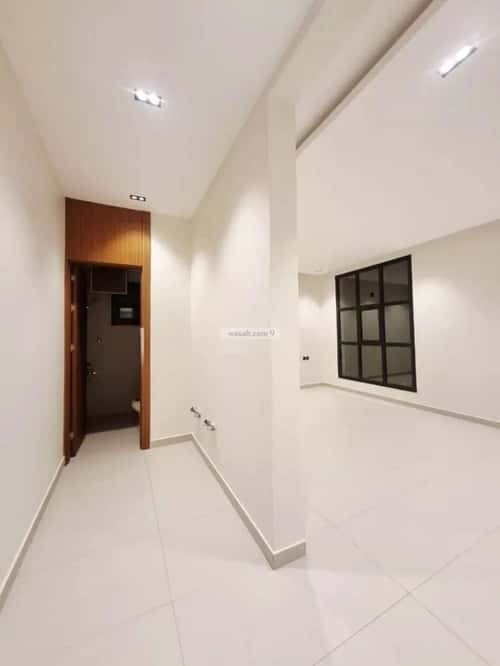 Floor 199 SQM with 3 Bedrooms Al-Muanisiyah, East Riyadh, Riyadh