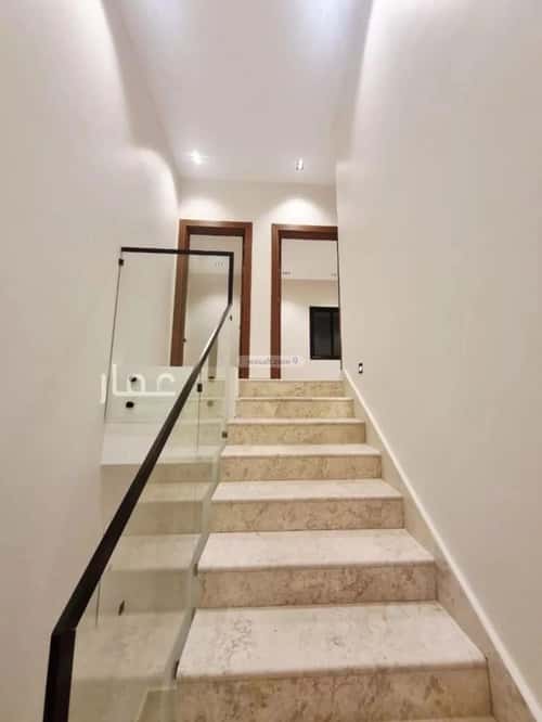 Floor 199 SQM with 3 Bedrooms Al-Muanisiyah, East Riyadh, Riyadh