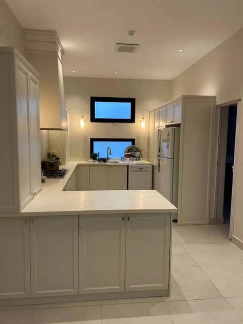 شقة ب 5 غرف قرطبة، شرق الرياض، الرياض