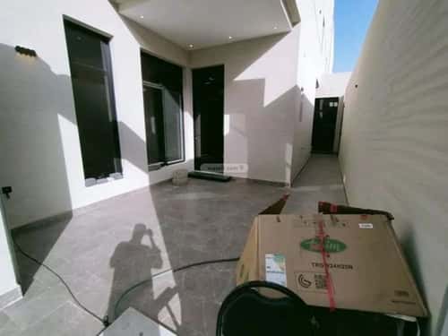 فيلا 378 متر مربع جنوبية على شارع 15م اليرموك، شرق الرياض، الرياض