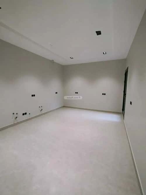 Villa 378 SQM Facing South on 15m Width Street Al-Yarmuk, East Riyadh, Riyadh