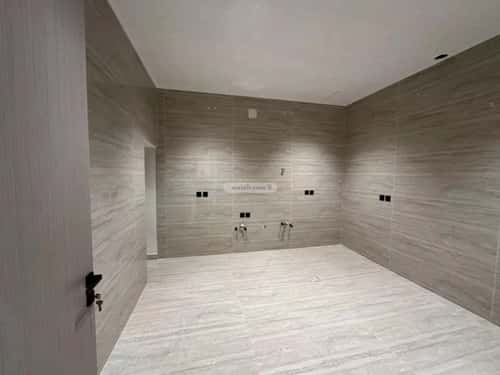 فيلا 240 متر مربع شرقية على شارع 20م الرمال، شرق الرياض، الرياض