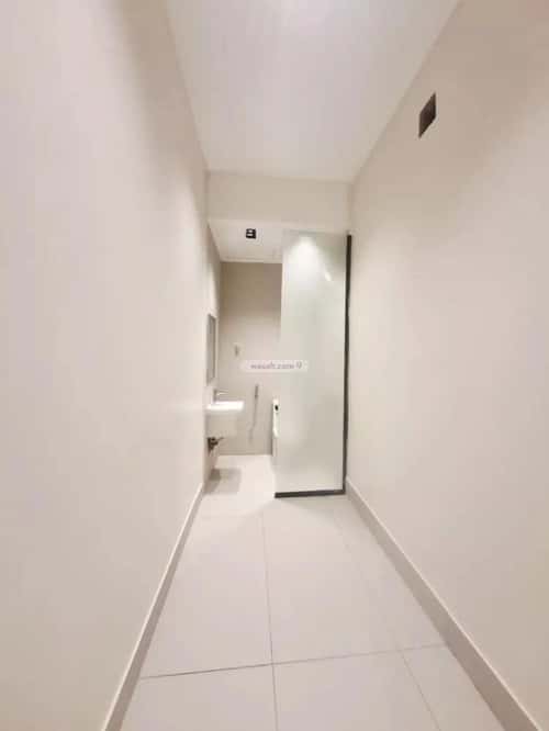 Floor 239 SQM with 3 Bedrooms Al-Khaleej, East Riyadh, Riyadh