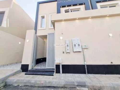 فيلا 300 متر مربع شرقية على شارع 15م النهضة، شرق الرياض، الرياض