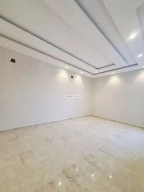 فيلا 300 متر مربع شرقية على شارع 15م النهضة، شرق الرياض، الرياض