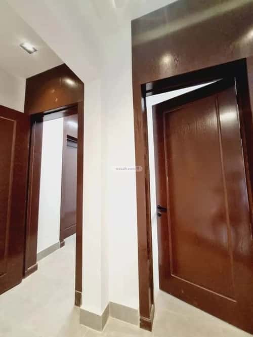 Floor 144 SQM with 3 Bedrooms Al-Muanisiyah, East Riyadh, Riyadh