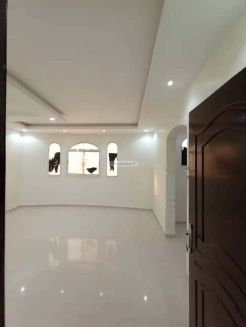 Villa 360 SQM Facing North on 15m Width Street Ar-Rimal, East Riyadh, Riyadh