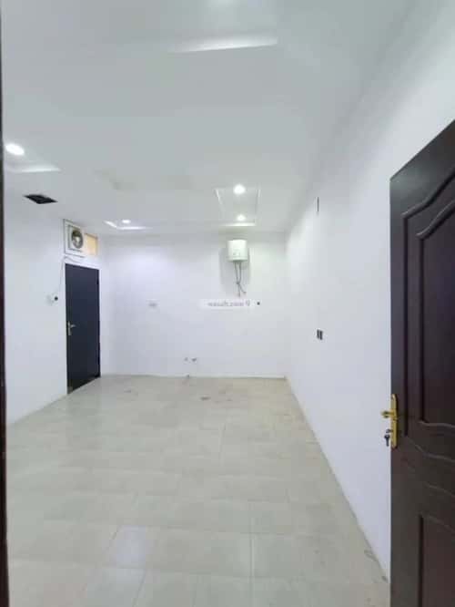 فيلا 360 متر مربع شمالية على شارع 15م الرمال، شرق الرياض، الرياض