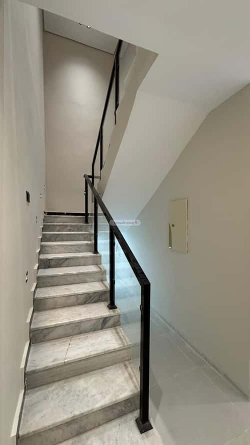 Apartment with 5 Bedrooms King Fahad Dist, Aldammam