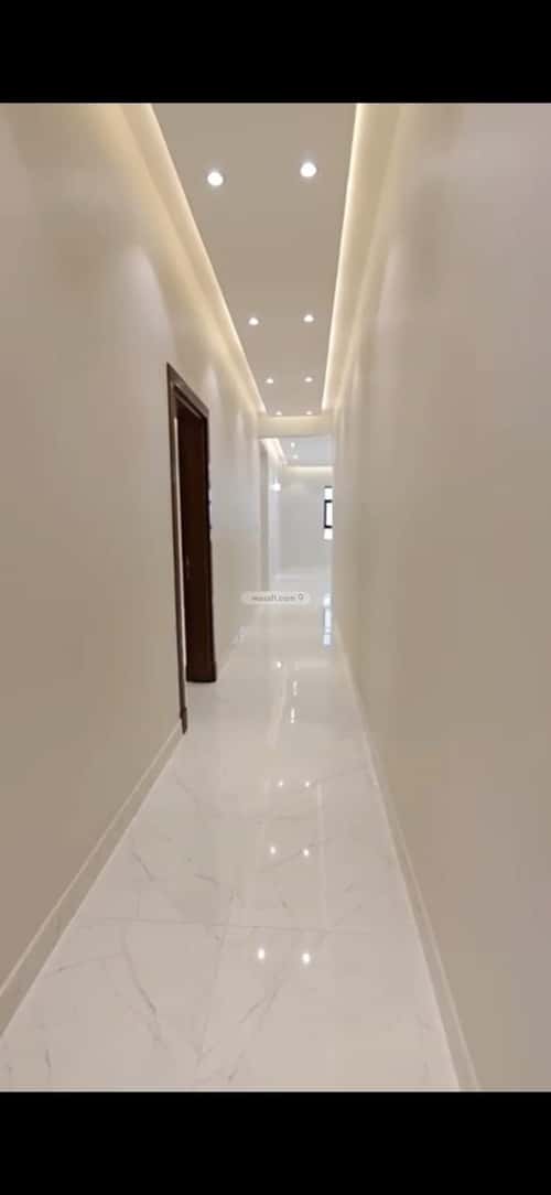 Apartment with 6 Bedrooms The Airport, Jazan